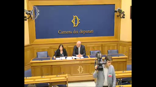 Roma - Conferenza stampa di Laura Castelli (20.02.14)