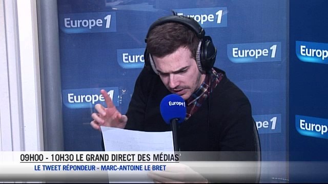 Kev Adams kiffe le roi Arthur