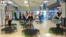 Girls Fitness Session: Crazy Rhythm!! WTF?!
