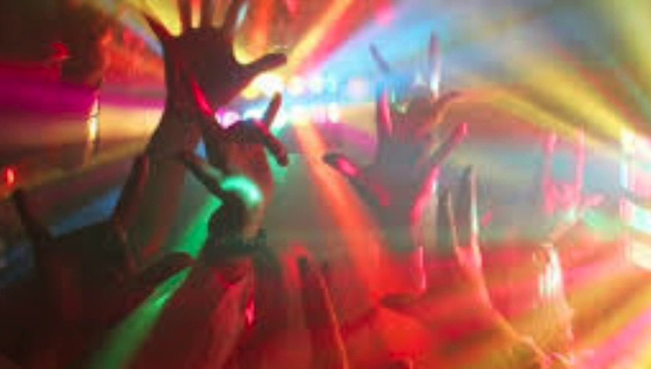 i'm a drunk bitch - alan pride feat willy william & 5 Star Hoodz ( Dj Faboun remix )