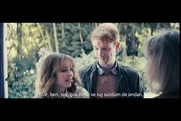 Zamanda Aşk Türkçe Altyazılı Fragmanı