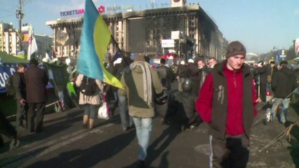 Ucrania: gobierno y oposición firman acuerdo