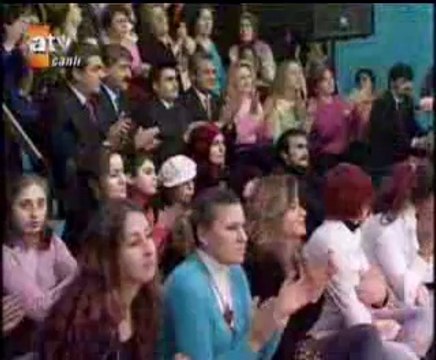 Güler Duman ve Musa Eroğlu Şu Yalan Dünyaya Geldim Giderim