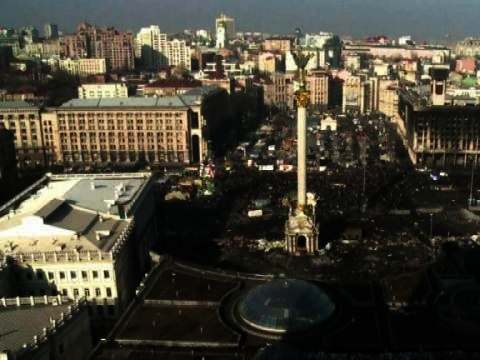 Ukraine: les manifestants se méfient de l’accord et restent mobilisés à Kiev - 21/02