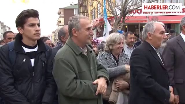 Ertuğrul Kürkçü, Körfez'de seçim irtibat bürosunun açılışına katıldı -