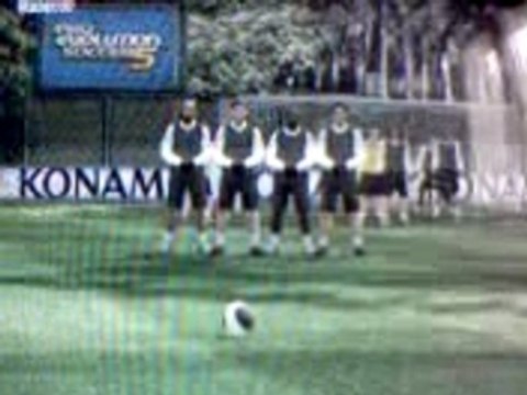 Football pes 5 coup franc