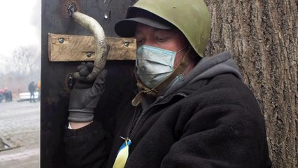 Sous les balles des snipers à Kiev (Jérôme Sessini, agence Magnum)