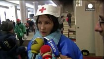 Ucraina, nell'inferno di Kiev il personale medico tenta di salvare vite