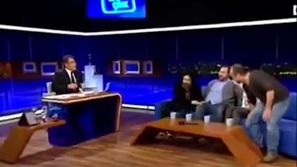 Okan Bayülgen - Ne Çıkıp Çıkıp Bağırıyorsunuz Suratımıza Lan