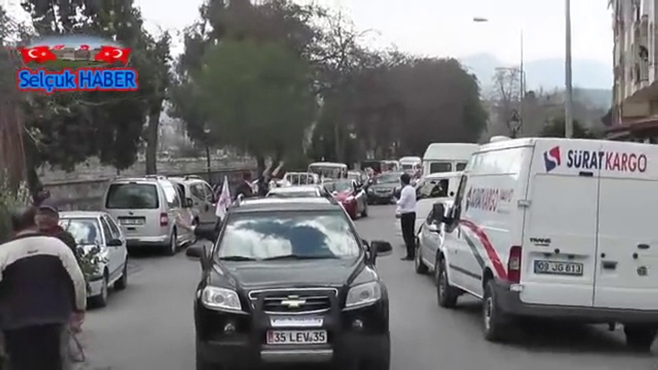 Selçuk MHP'den Muhteşem Konvoy