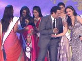 Govinda Ignores Fainting Contestant At Beauty Pageant