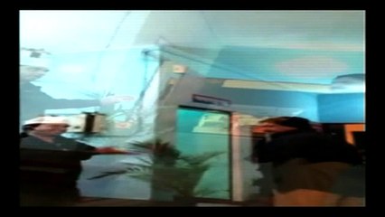 Kumar Vishwas uploads video of cop not registering FIR