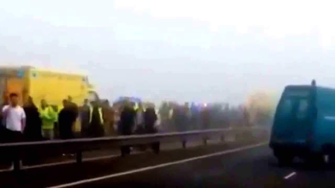 130 vehicles crashed in England