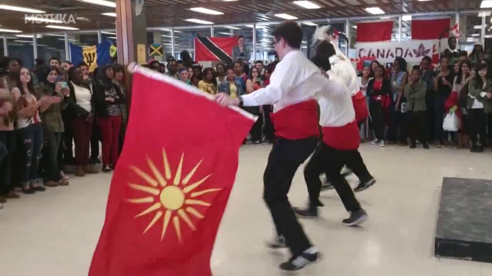 ⁣МОТИКА: Промоција на Македонија во Ирска со турбо фолк оро