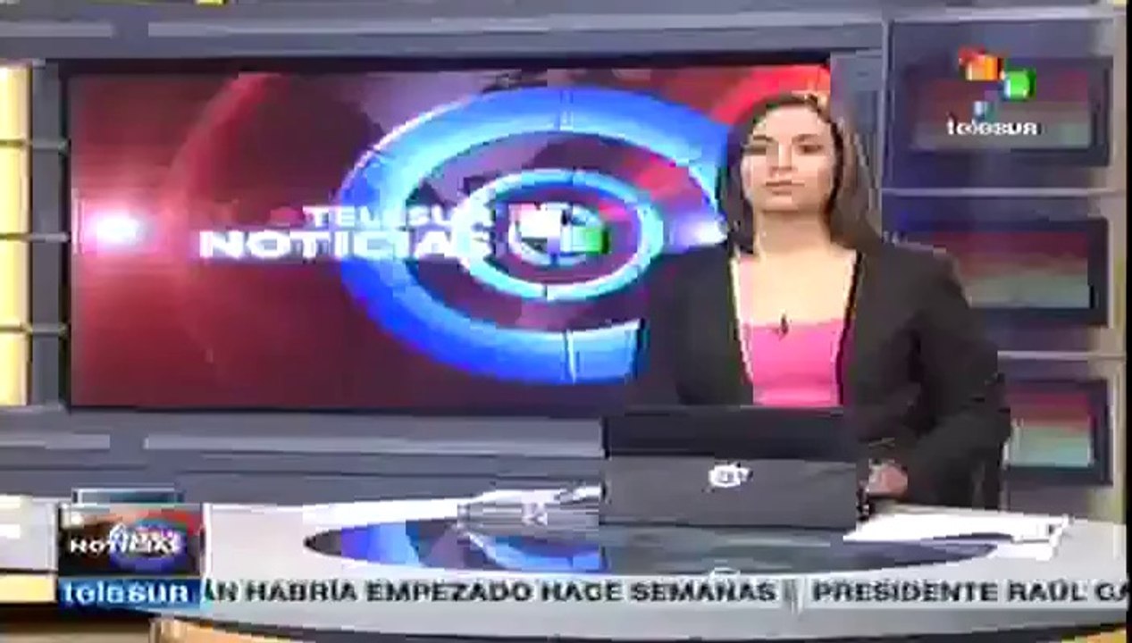 Exigen colombianos a Juan Manuel Santos despida a ministro Pinzón