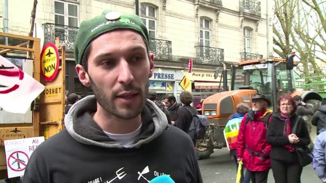 20.000 manifestants à Nantes contre l'aéroport ND-des-Landes