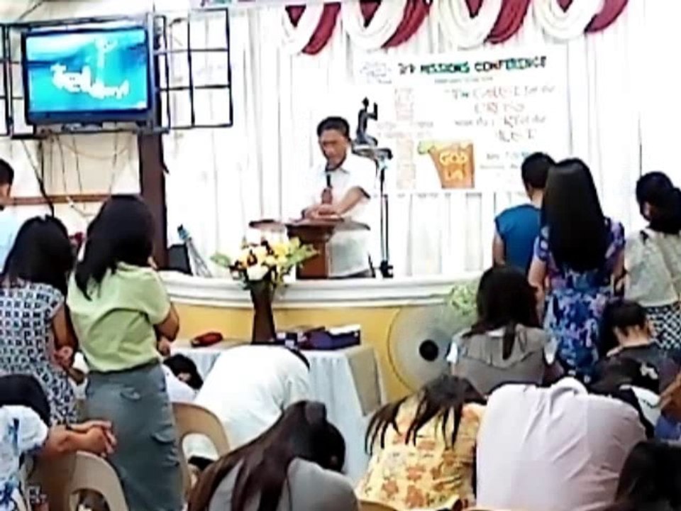 02-19-14 Calvary Baptist Church Night Service (3)