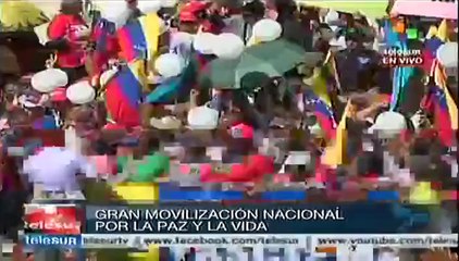 "No hay quien nos pueda parar", aseguran mujeres en Caracas