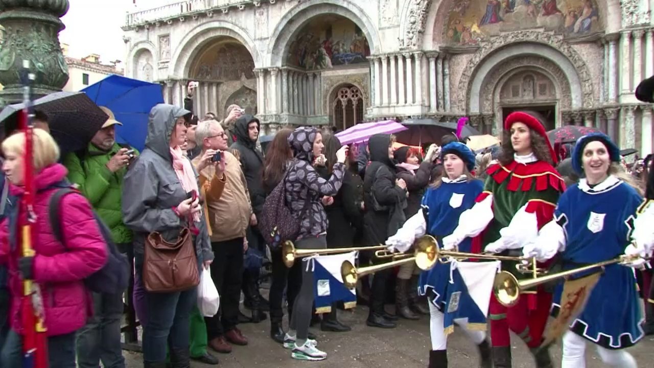 Italie: coup d'envoi du carnaval de Venise