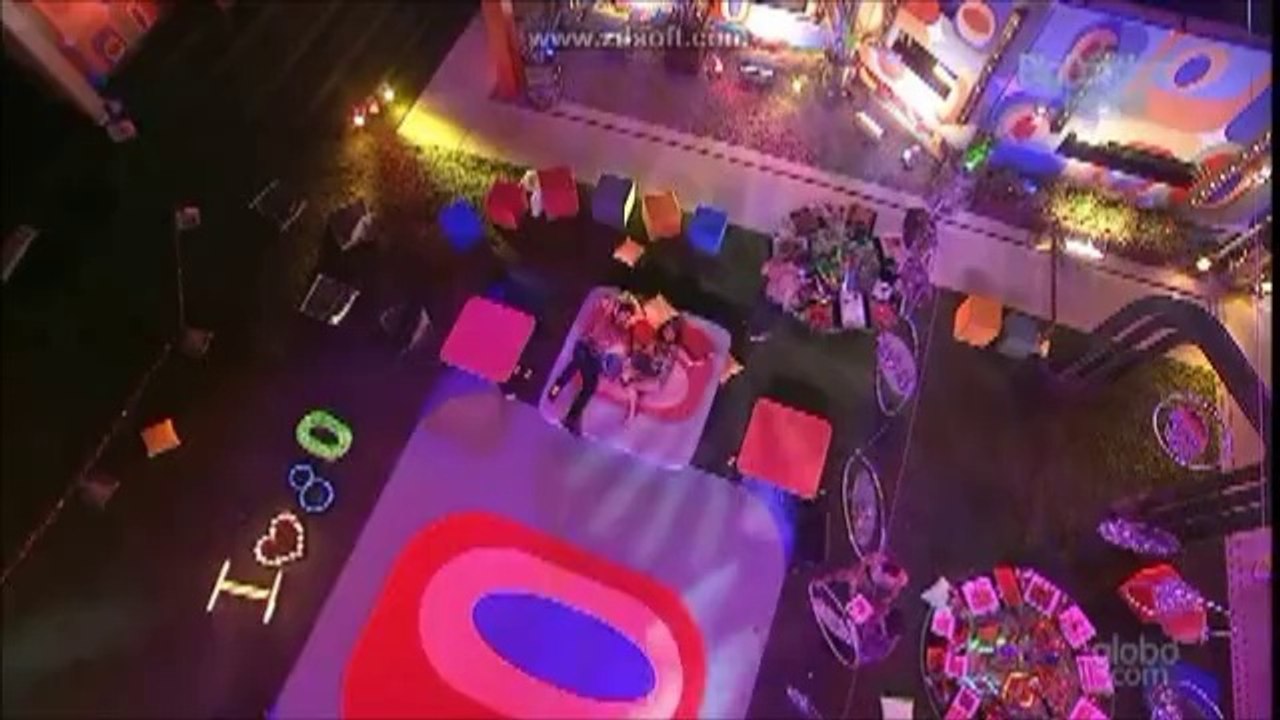 Aquele no pufe gigante