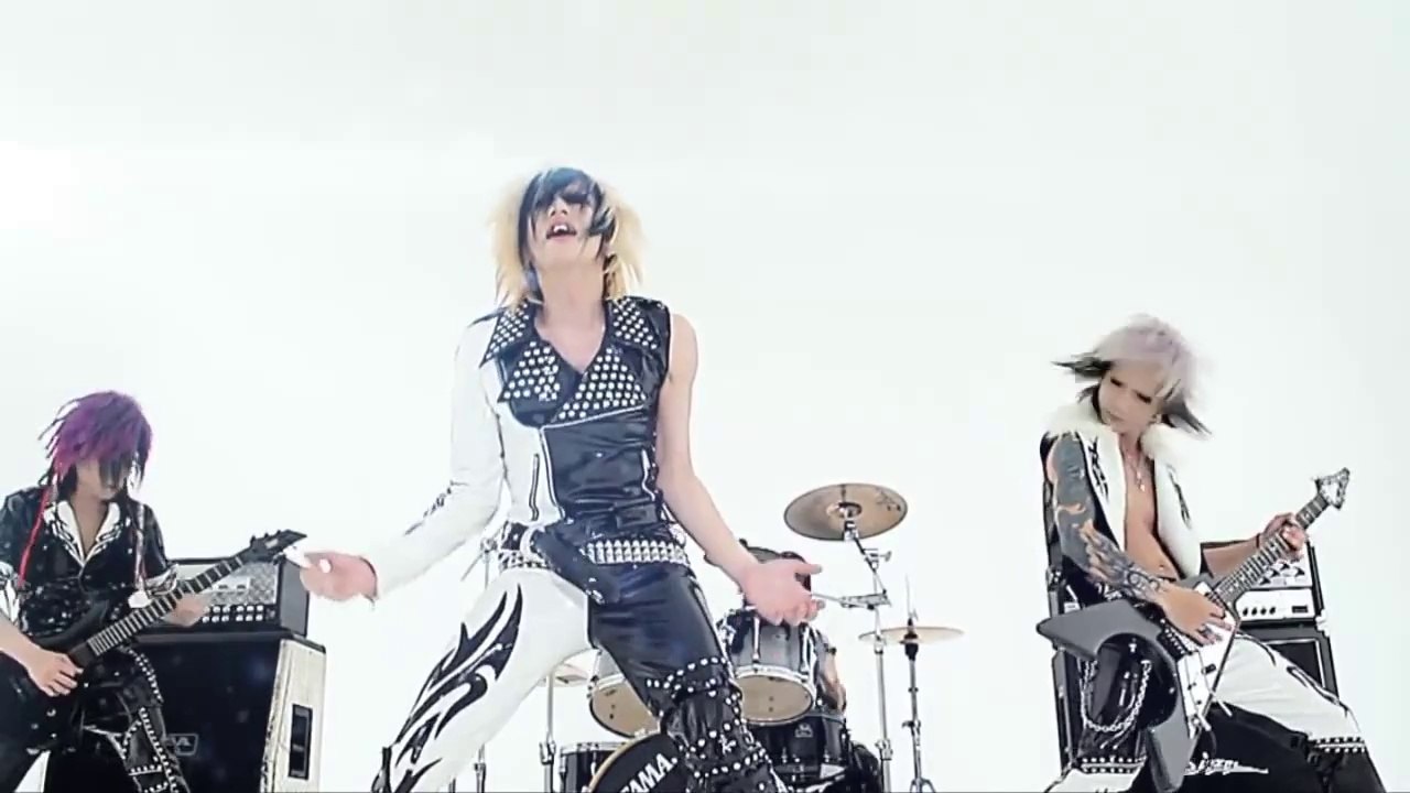 DILIAL　WHITE　LIE【FULL　MV】