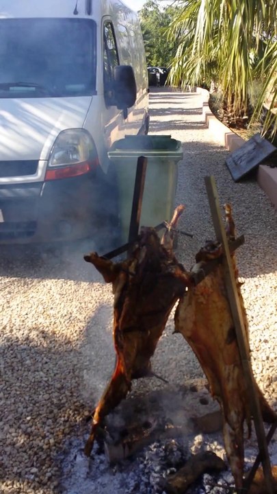 ASADOS MEDIEVALES LA BAMBINA