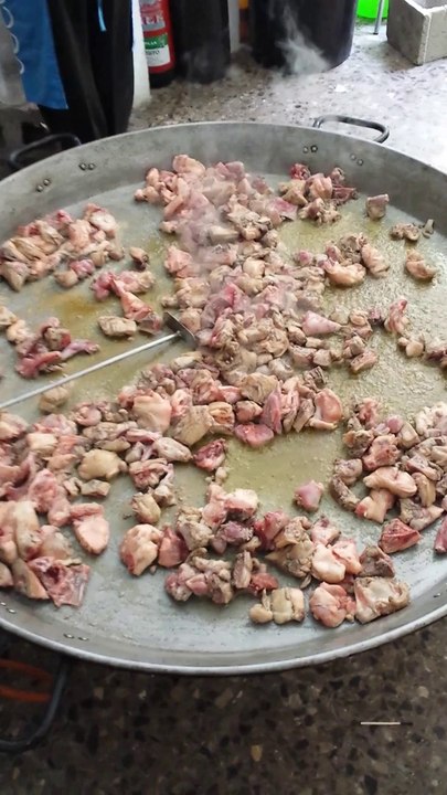 PAELLAS GIGANTES LA BAMBINA