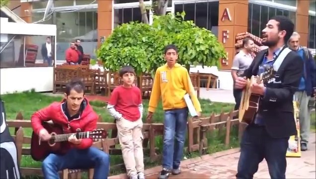 Amed Sanat Sokağı - Kome Se Bira Potpori - DengeKurdi.Com & Rojken.Com Kurd Chat ::: Amed Sozdar