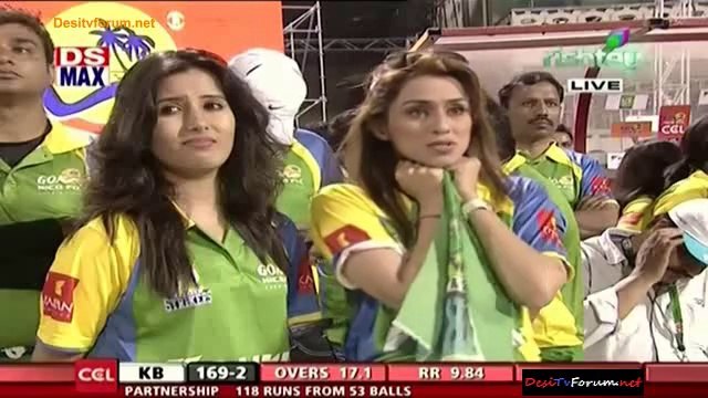 Karnataka Bulldozers Vs. Kerala Strikers 1st Inning Karnataka Bulldozers Over 16-20