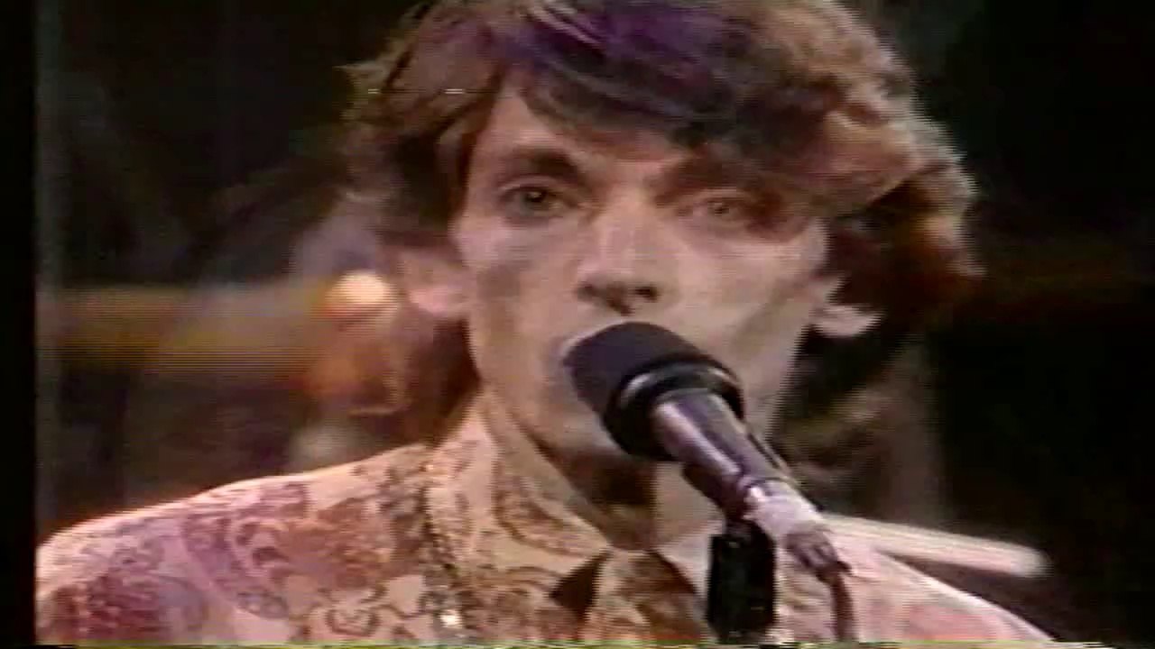 FEDERICO MOURA - UNA LUNA DE MIEL EN LA MANO