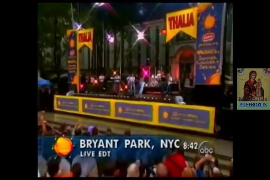 Thalia Live In English.