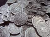 ¿Como se gana dinero con los Bitcoins?