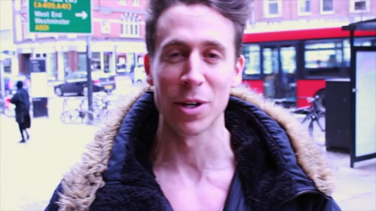 How to kiss strangers