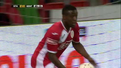 Bélgica: Standard Lieja 2 - 3 Gent