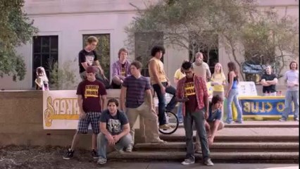 Chibi Fangirl Reviews Episode 1- Pitch Perfect