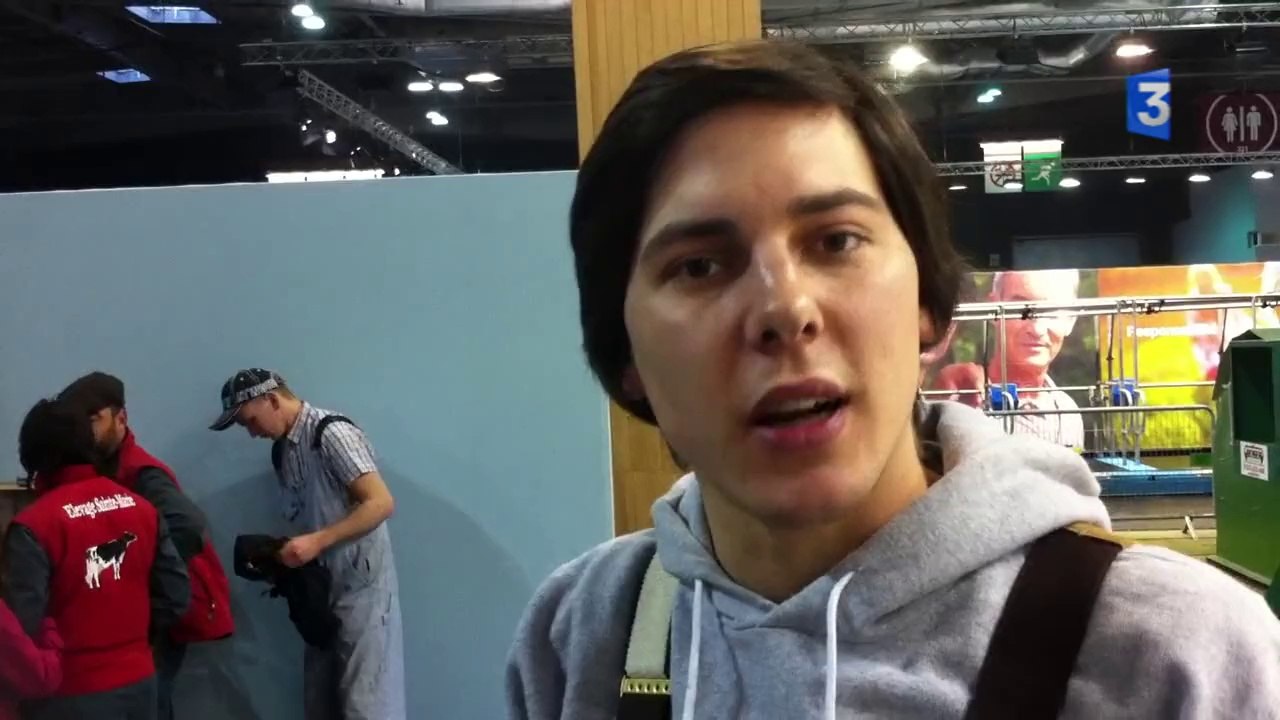 SIA 2014 : Interview sur le toilettage des Prim'Holstein