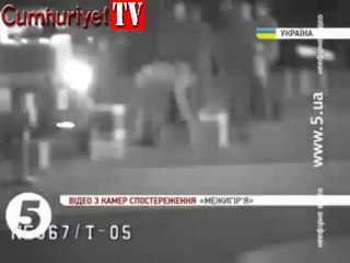İşte Viktor Yanukovic'in kaçış anı...