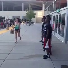 7 Second Videos - When Black People See A Fine Female