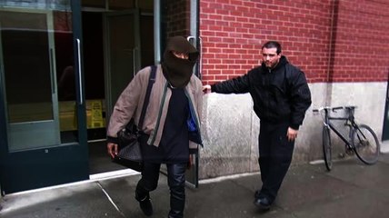 Kanye West cherche à se cacher en public comme d'autres stars avant lui