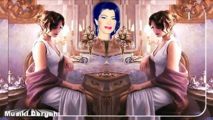 Elif Güreşçi ♫ Kuş olup uçsam sevgilimin diyarına.HD