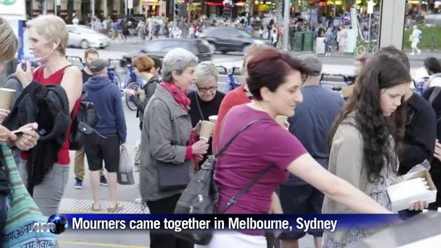 Australians hold candlelit vigils after death of asylum seeker