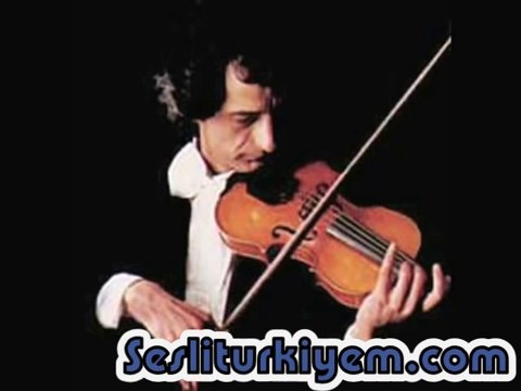 Farid Farjad aglayan keman