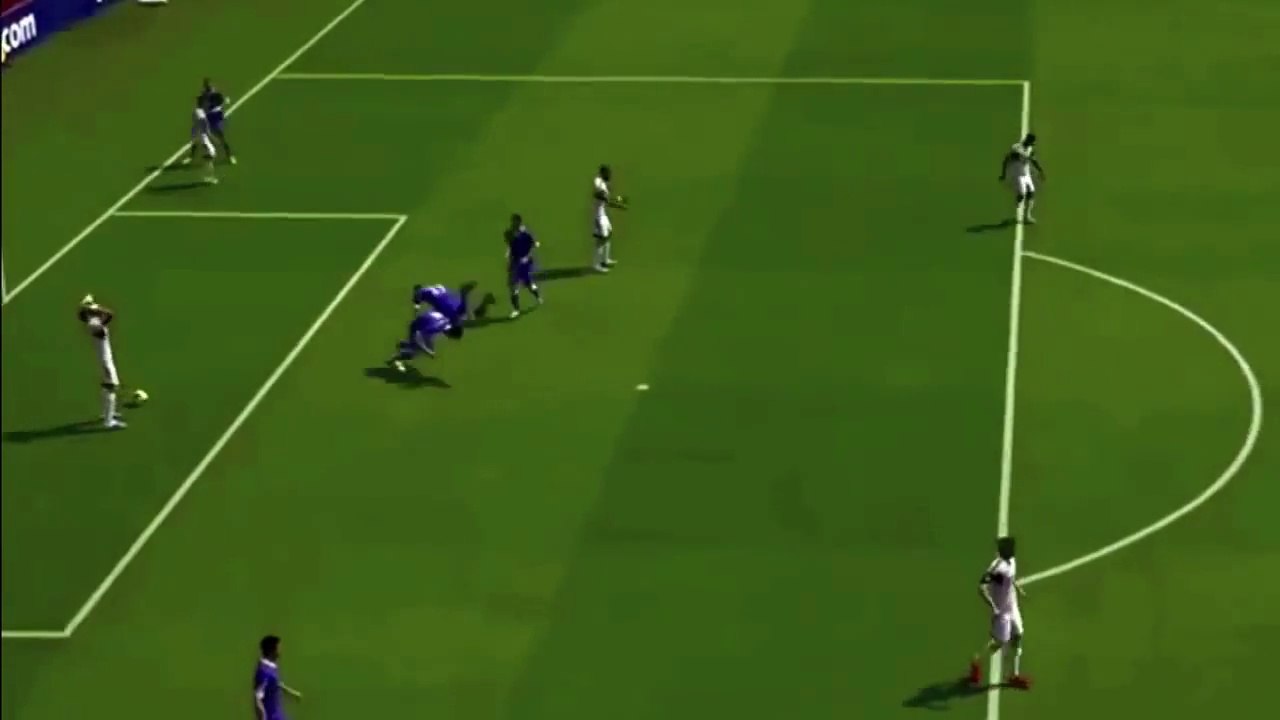 Des gros Bugs dans FIFA 14 : compilation de Fails