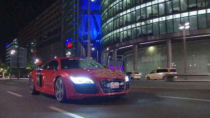 AUDI R8 e tron Driving Scenes