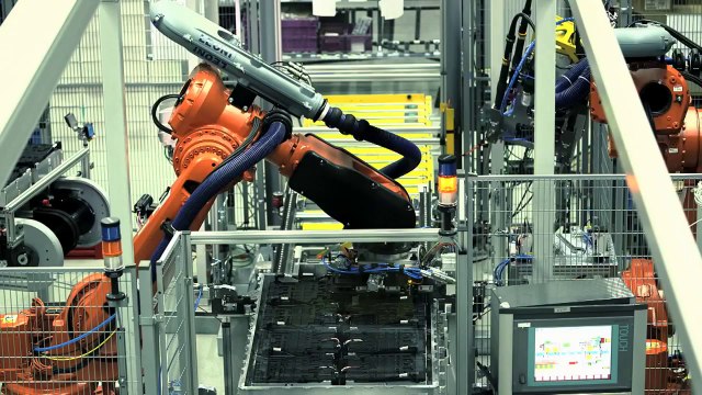 BMW i3 Electric Car - Safe zero emission