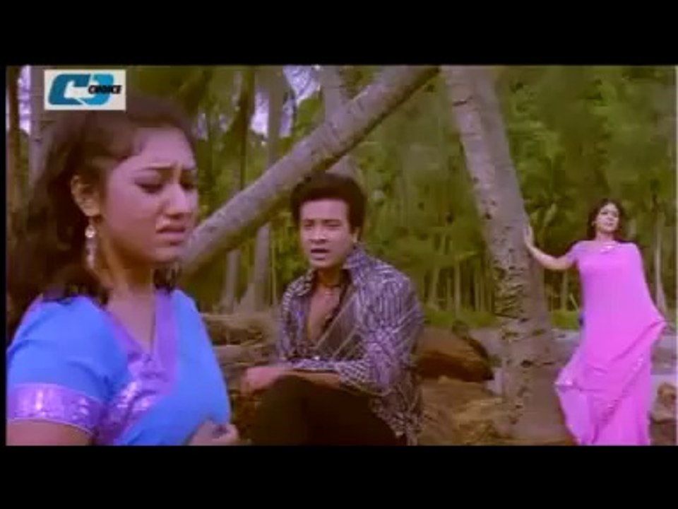 ▶ Bangla Movie Song - Ek Prithibi Dukkho - Shakib khan & Apu Biswas -