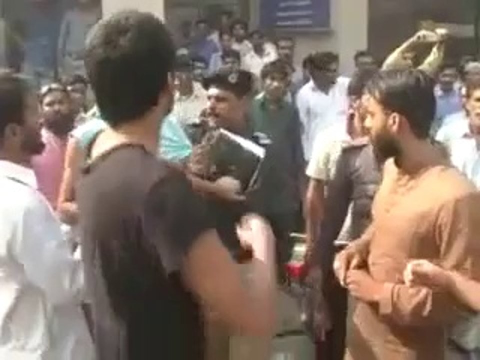 Police vs Badmash