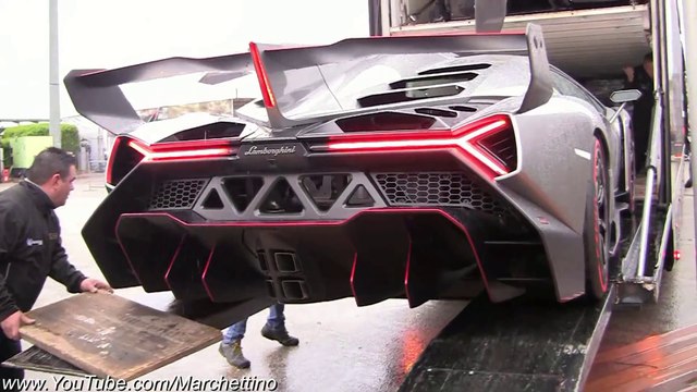 Lamborghini Veneno loud exhaust sound!