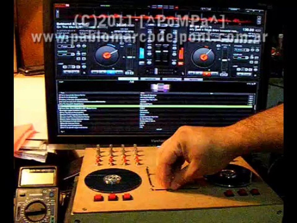 Consolas midi