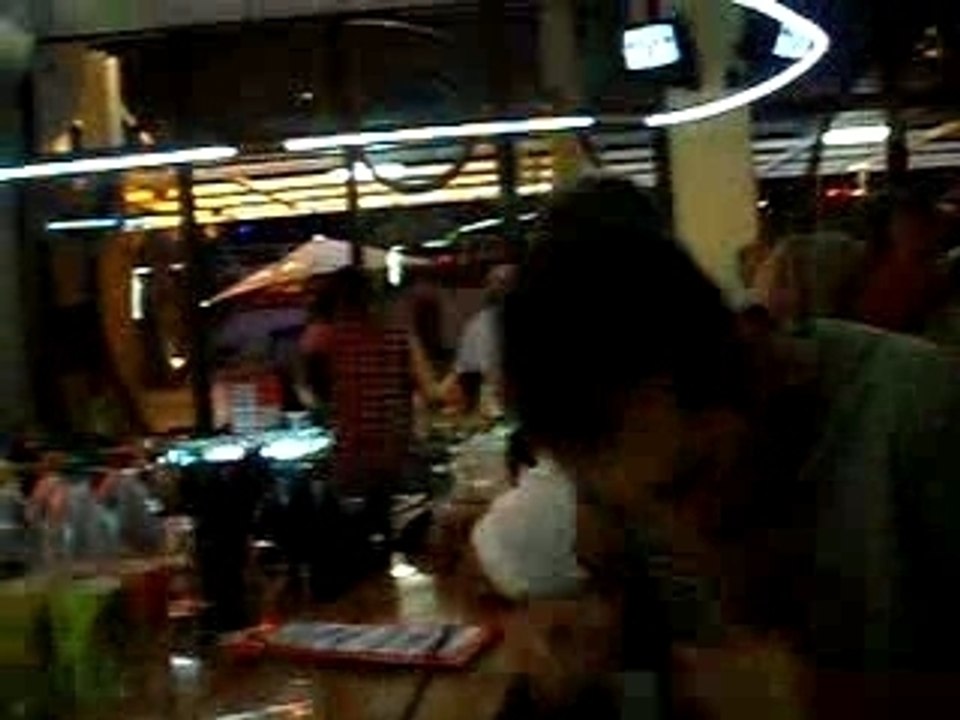 bar